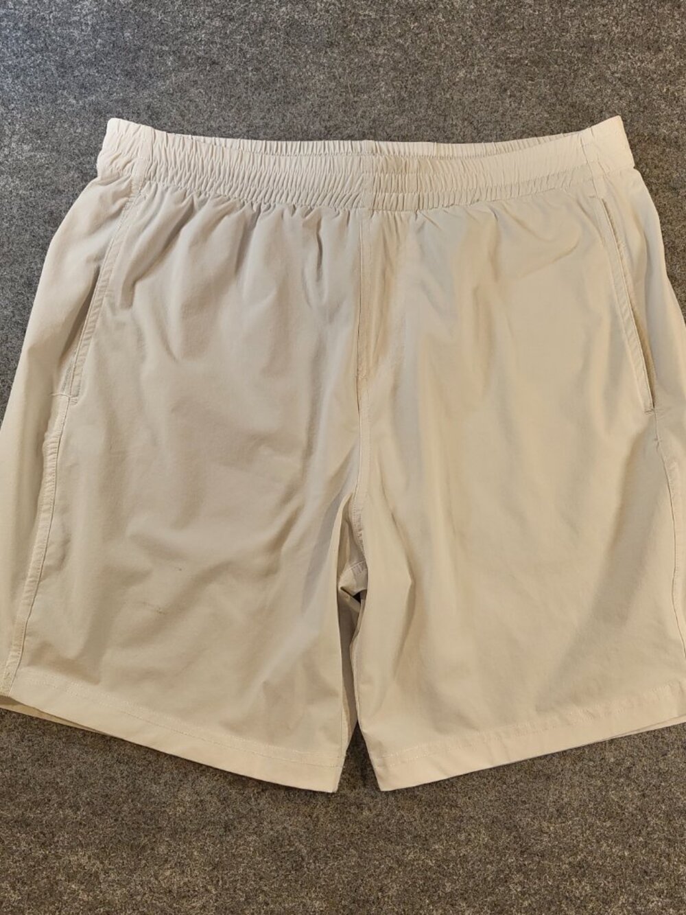 Redvanly Performance Shorts Size Medium
